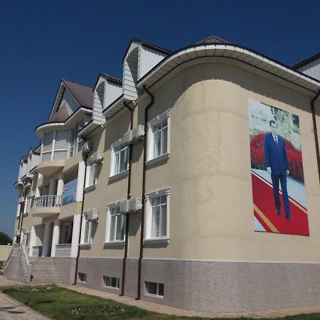 Bahri Tojik Resort & Spa Kairakum Екстер'єр фото